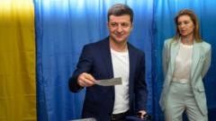 Starmer backs Zelensky after Trump criticism