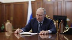 Steve Rosenberg: Trump offers Putin a way back in from the cold