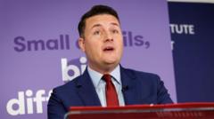 Stop saying we can’t make things work, Streeting urges Labour colleagues
